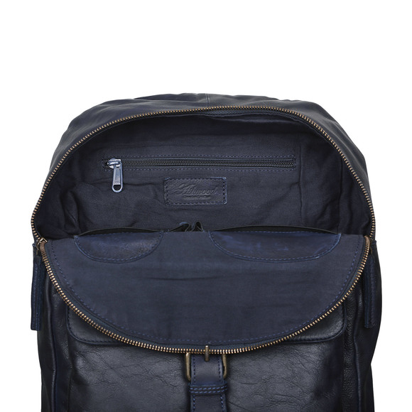 Кожаный рюкзак Ashwood Leather 1331 Navy. Вид внутри