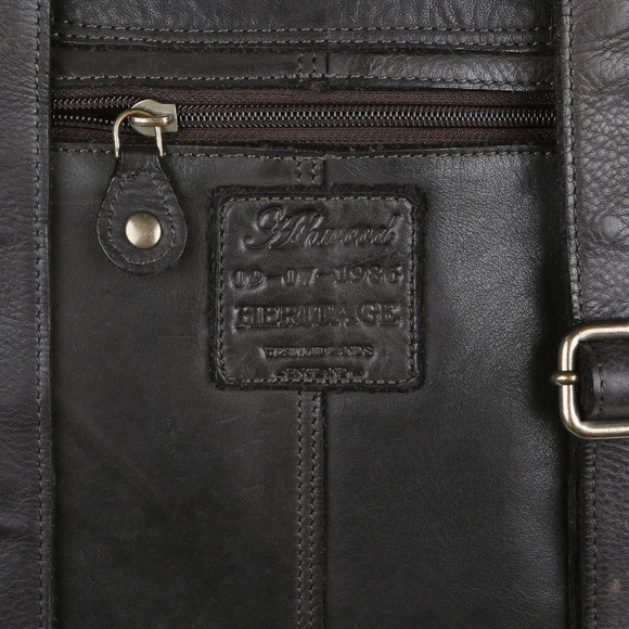 Рюкзак Ashwood Leather D-74 Dark Grey изготовлен из натуральной кожи