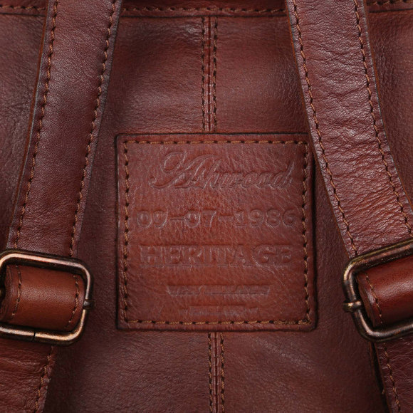 Рюкзак Ashwood Leather 7990 Rust в открытом виде