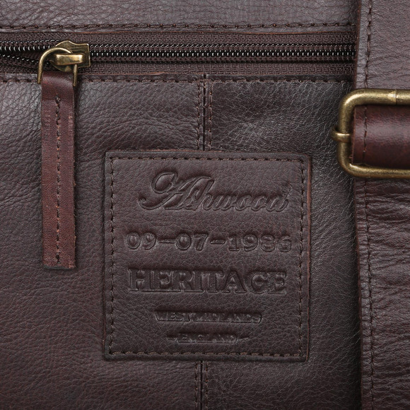 Кожаная сумка Ashwood Leather 1333 Brown. Плечевой ремень
