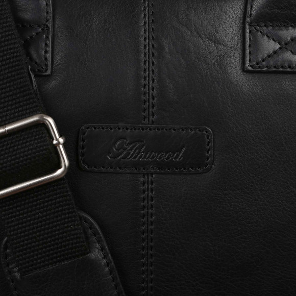 Сумка Ashwood Leather Lloyd Black изготовлена из натуральной кожи